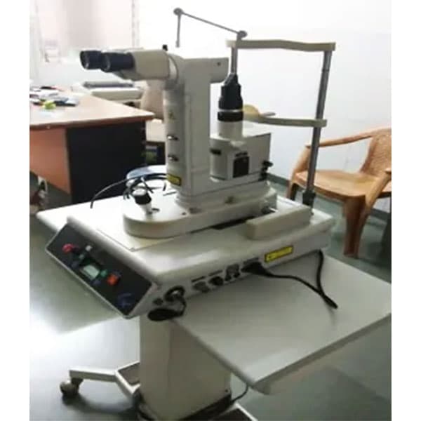 SLT laser workstation in the treatment room at Mungale Eye Hospital